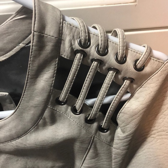 Jacket - Picture 4 of 6